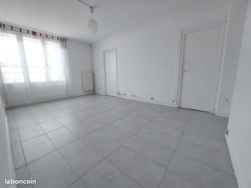 Appartement à louer, 48m², Meaux