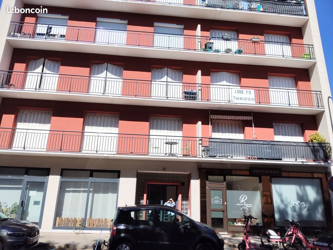Appartement à louer, 65m², Fontaine