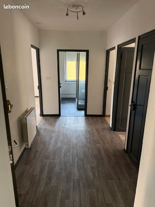 Appartement à louer, 95m², Void-Vacon