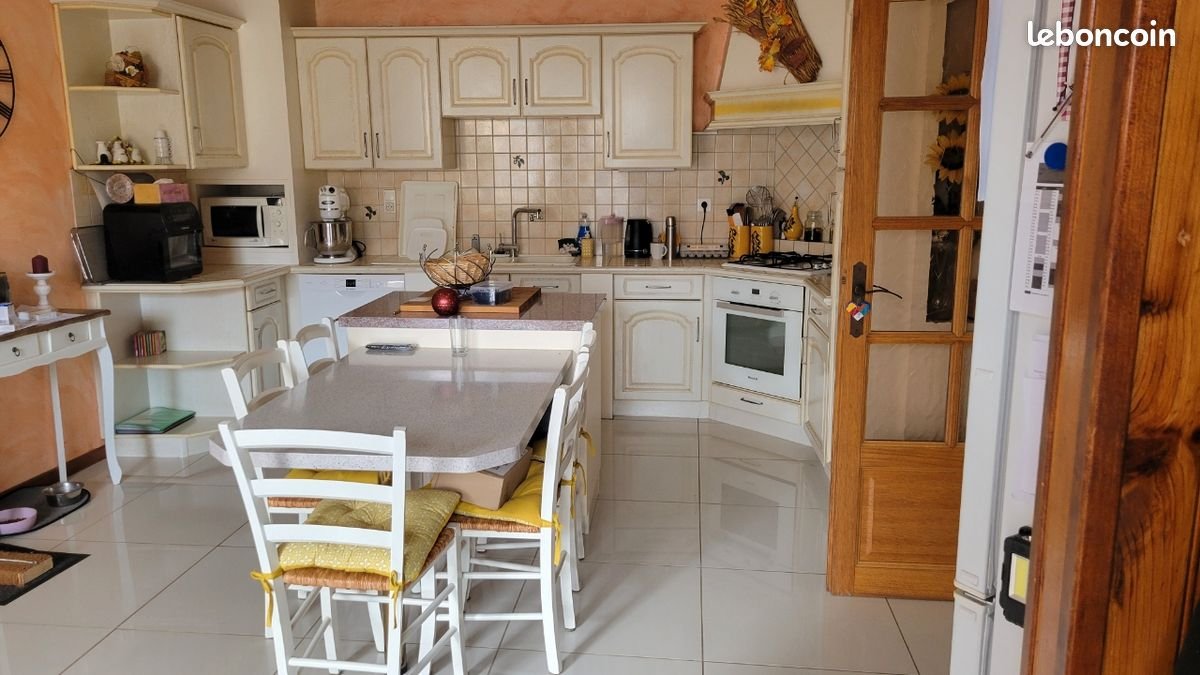 Maison à vendre, 240m², Chaumont