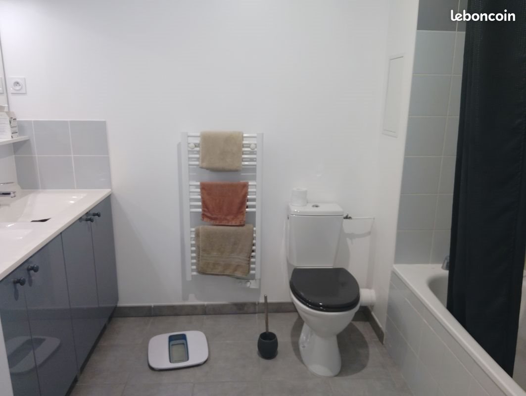Appartement à vendre, 53m², Saint-Genis-Pouilly