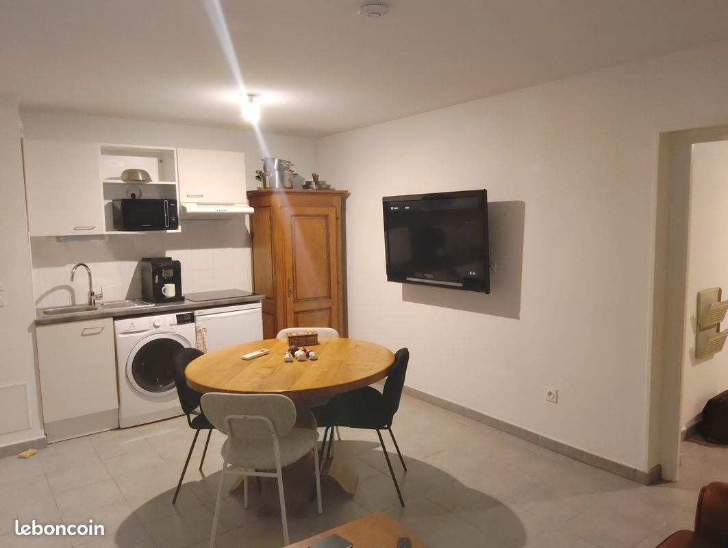 Appartement à vendre, 53m², Saint-Genis-Pouilly