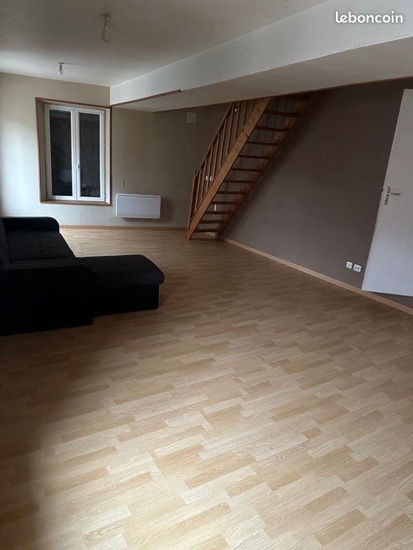 Appartement à louer, 106m², Crézancy