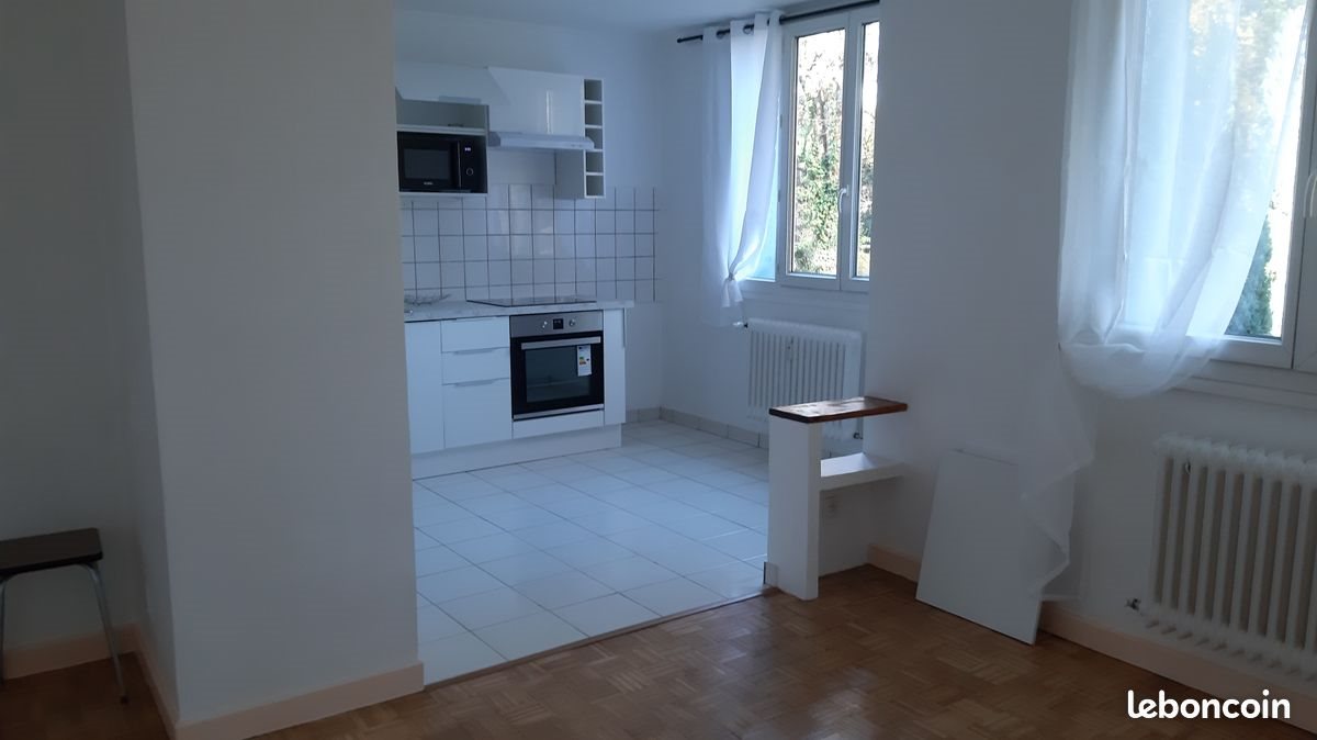 Appartement à louer, 40m², Grenoble