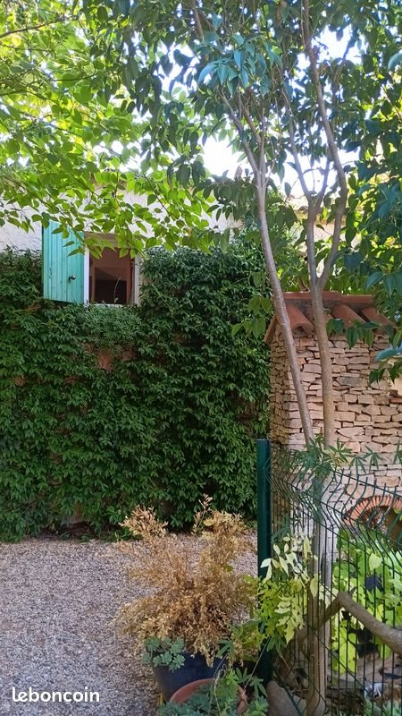 Appartement à louer, 12m², Simiane-Collongue