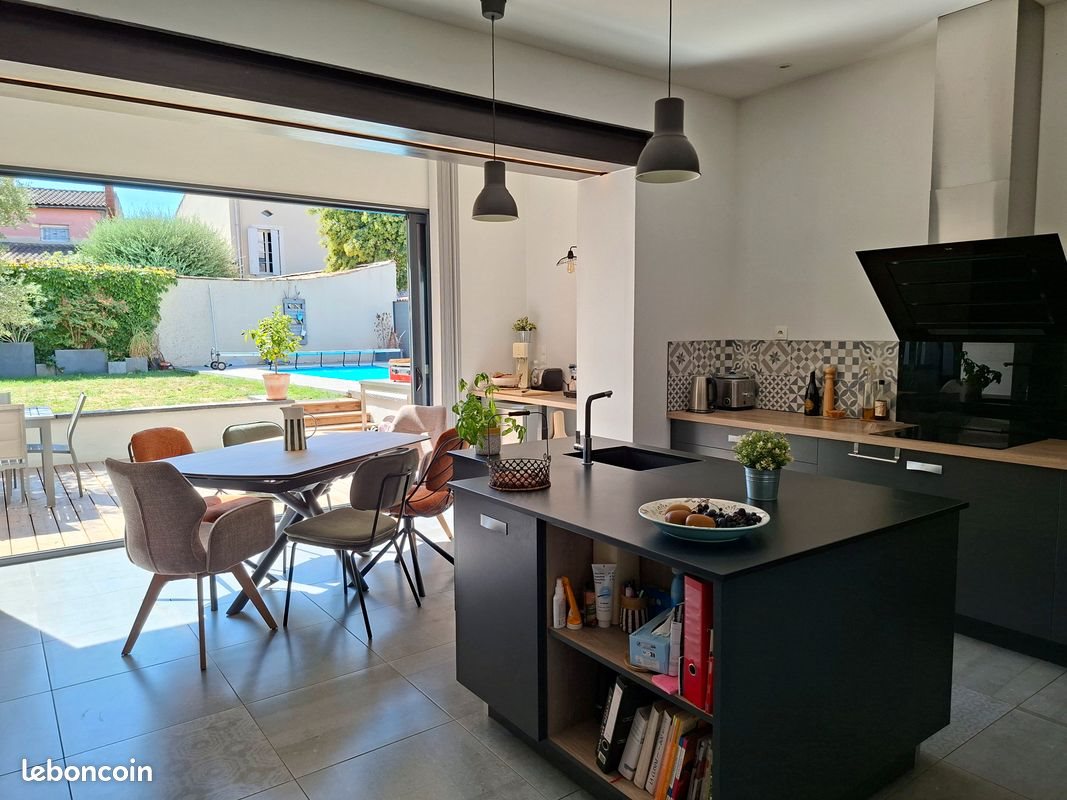 Maison à vendre, 240m², Marmande