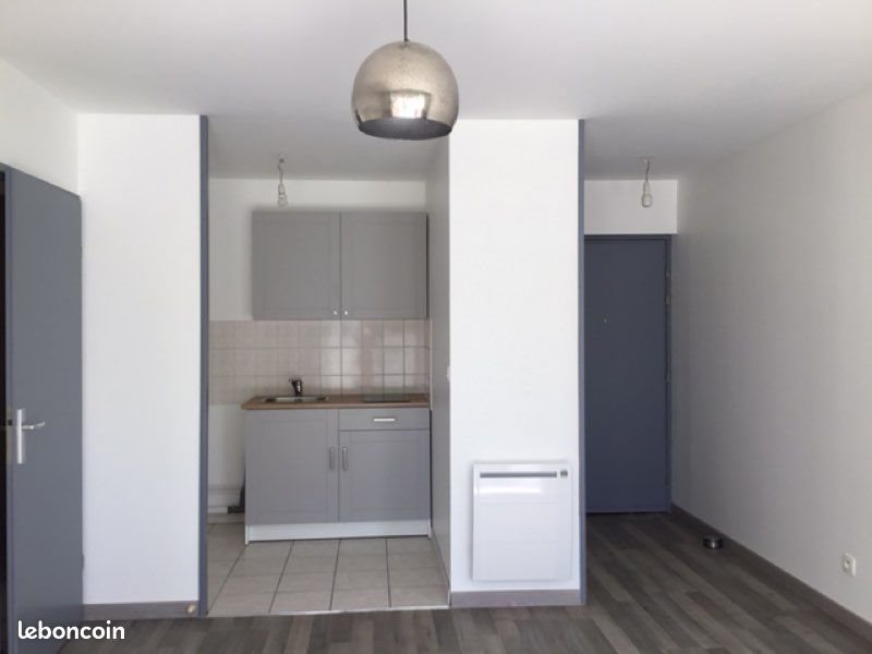 Appartement à louer, 40m², Reims