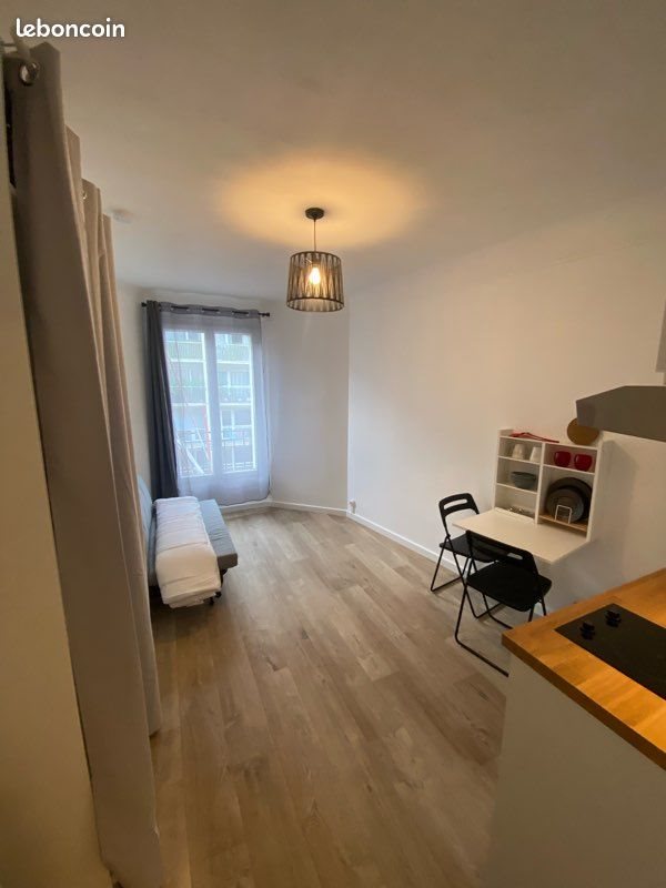 Appartement à louer, 18m², Paris 20ème