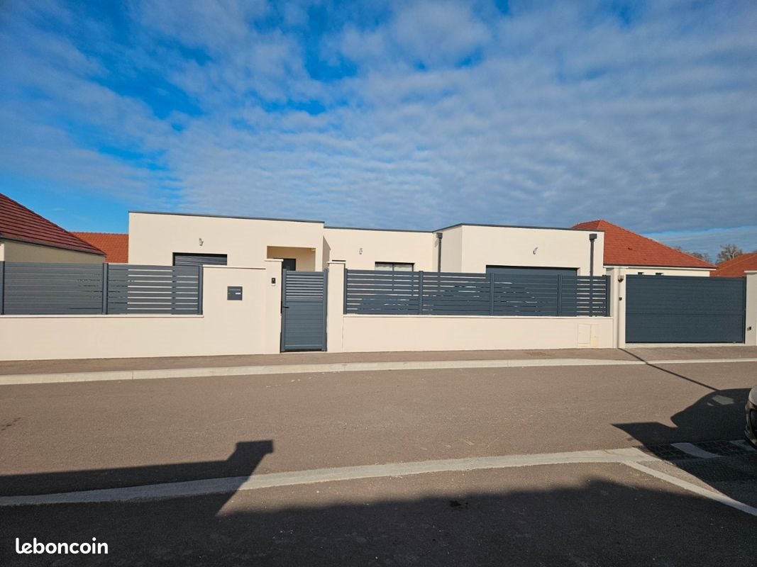 Maison à vendre, 165m², Bréviandes