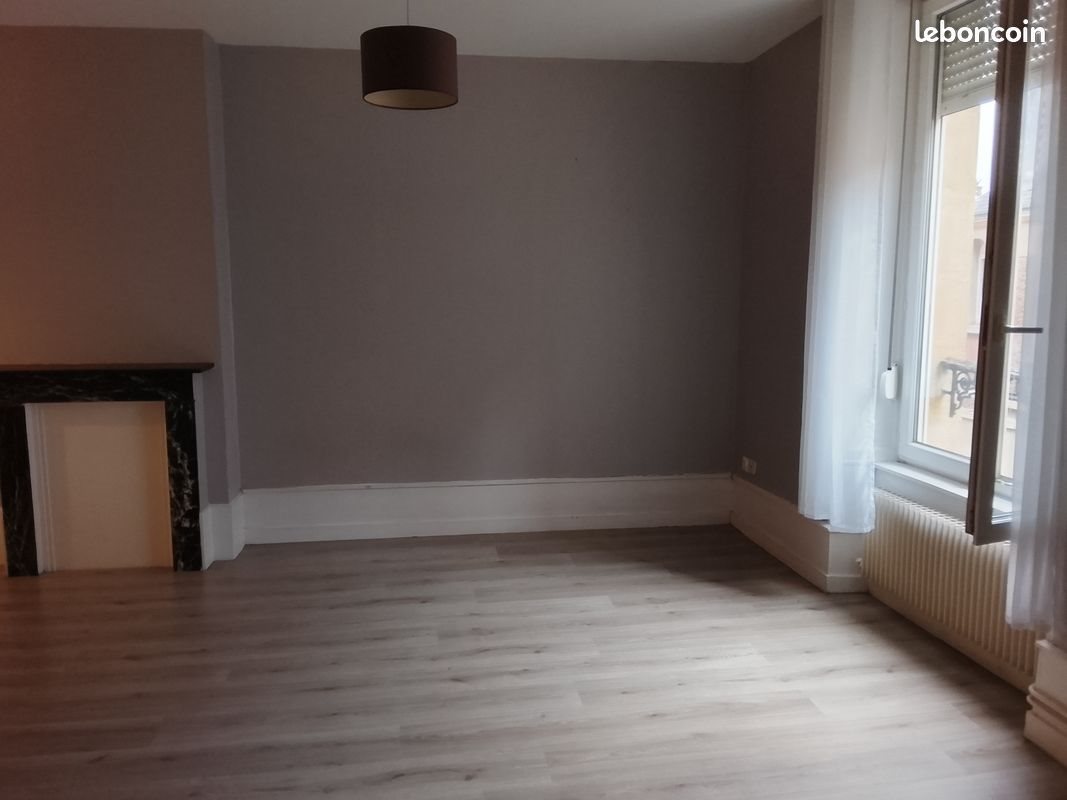Appartement à louer, 37m², Charleville-Mézières