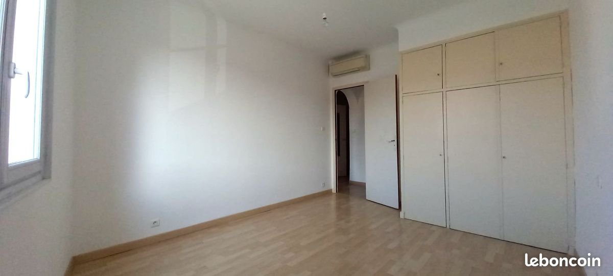 Appartement à vendre, 70m², Cuers