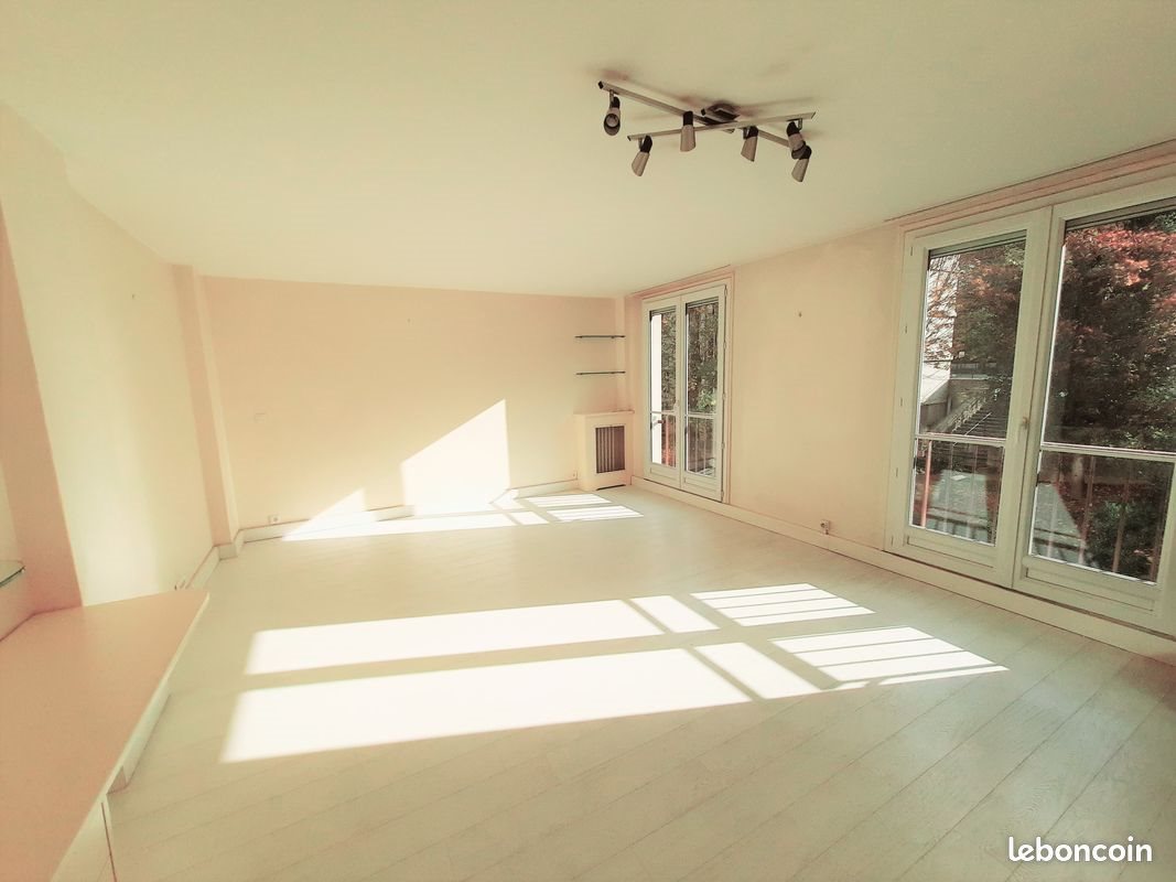 Appartement à louer, 50m², Issy-les-Moulineaux