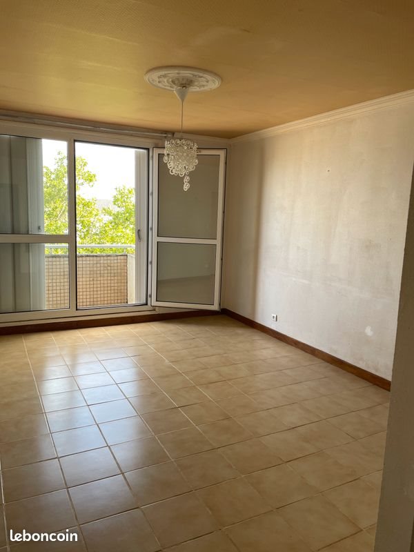 Appartement à louer, 65m², Châteaudun