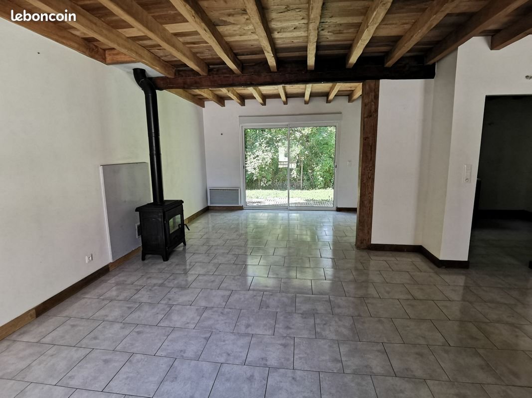 Maison à louer, 120m², Montaulin