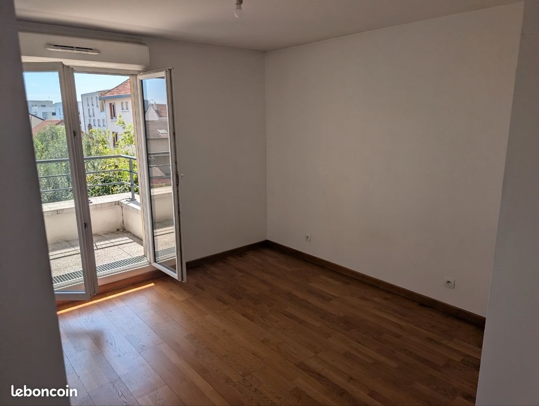 Appartement à louer, 43m², Drancy
