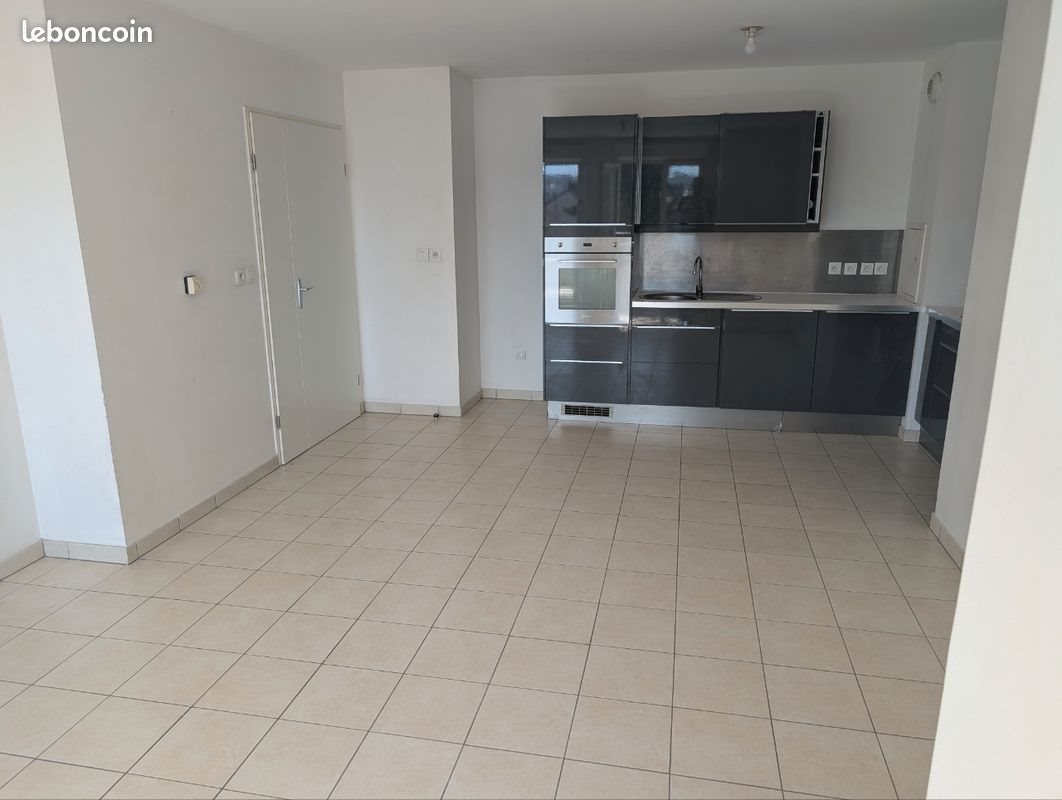 Appartement à louer, 43m², Drancy