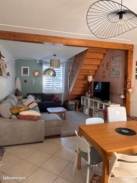 Maison à louer, 135m², Châlette-sur-Loing