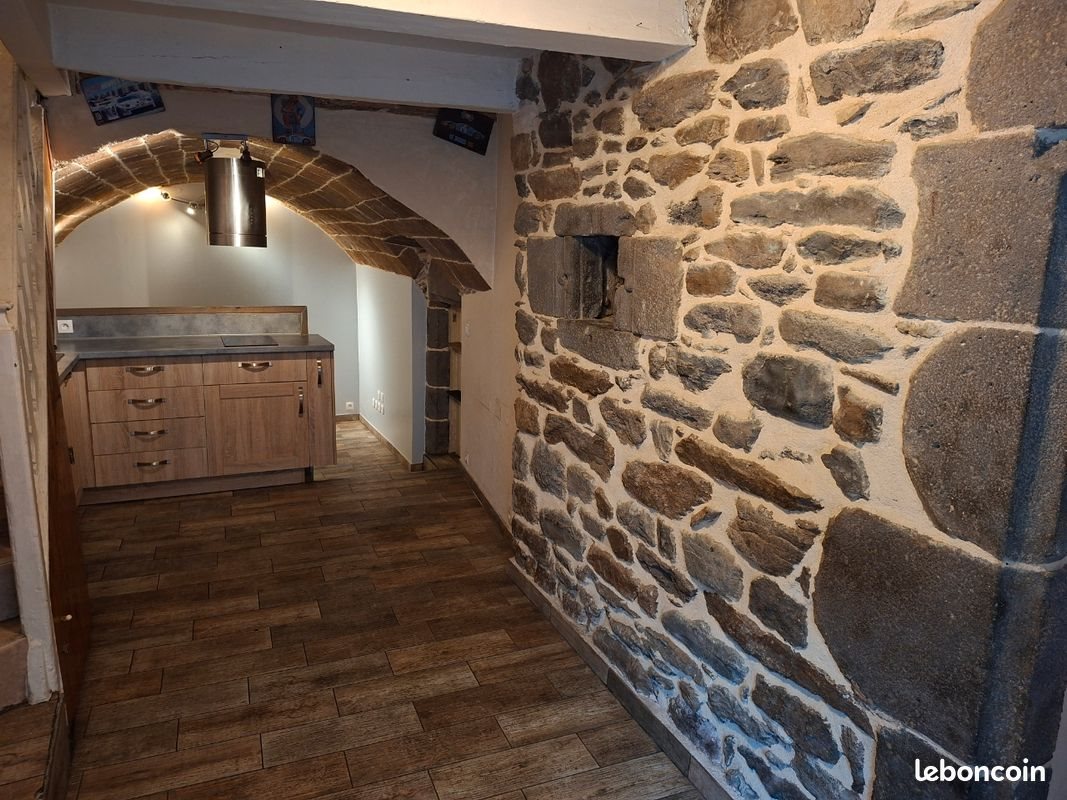 Maison à louer, 70m², Saint-Flour