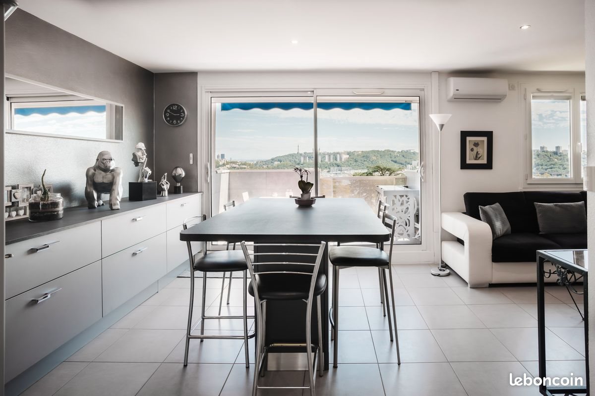 Appartement à vendre, 66m², Écully