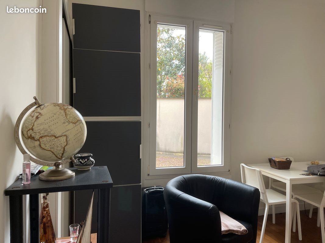 Appartement à vendre, 24m², Suresnes