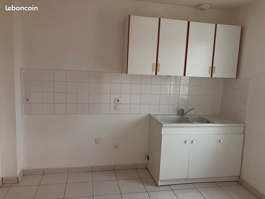 Maison à louer, 70m², Clavette
