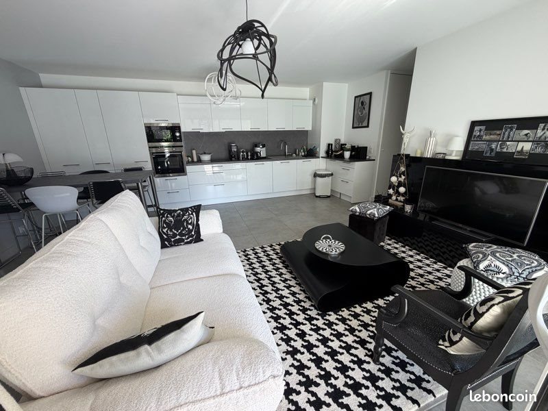 Appartement à vendre, 70m², Aix-les-Bains