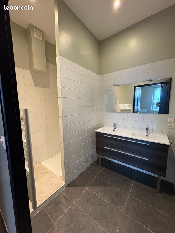 Appartement à louer, 64m², Coutras
