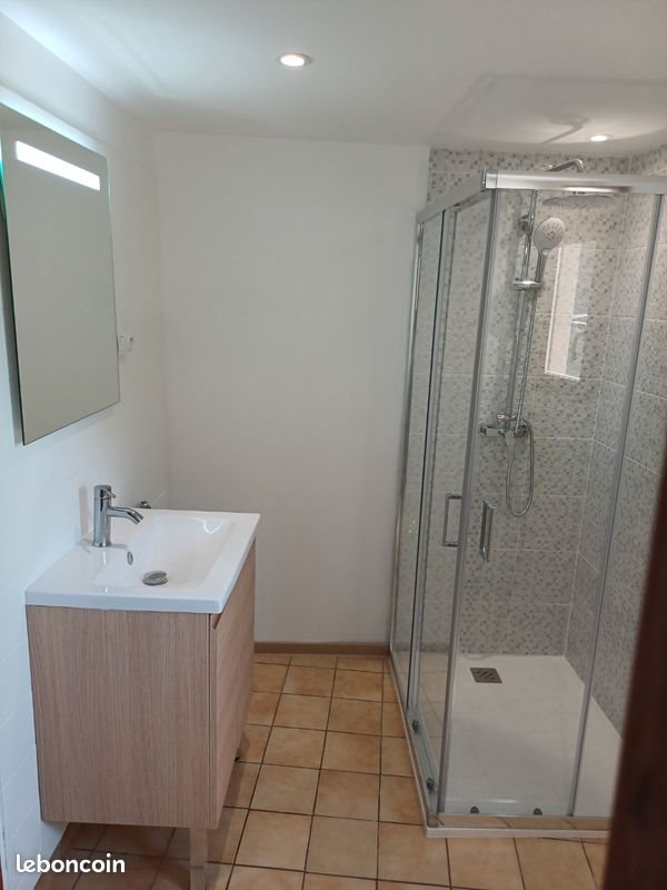 Appartement à louer, 55m², Le Collet-de-Dèze