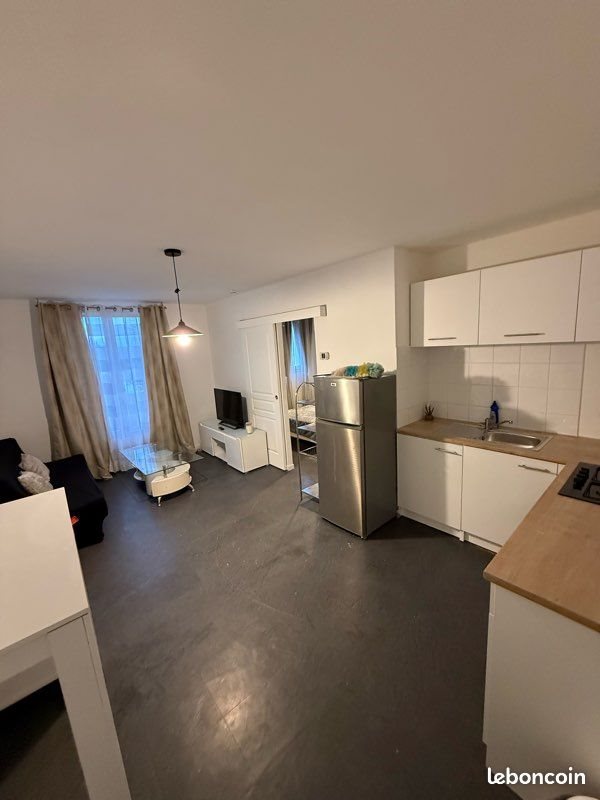 Appartement à louer, 35m², Vaulx-en-Velin