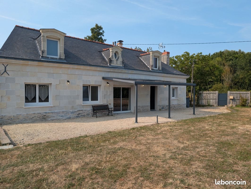 Maison à vendre, 140m², La Ménitré