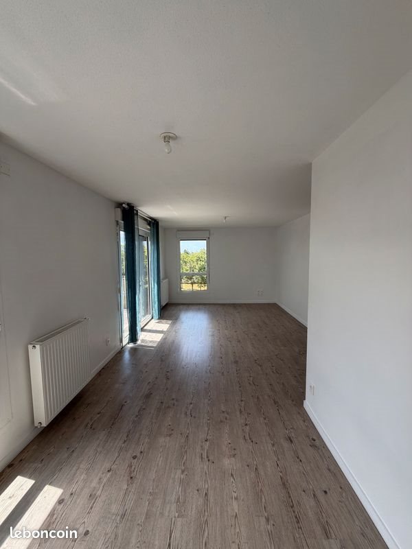 Appartement à louer, 65m², Bordeaux