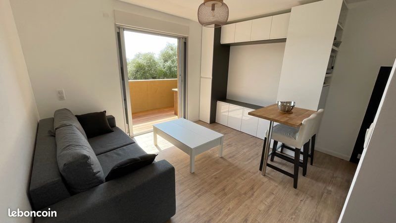 Appartement à louer, 27m², Ajaccio