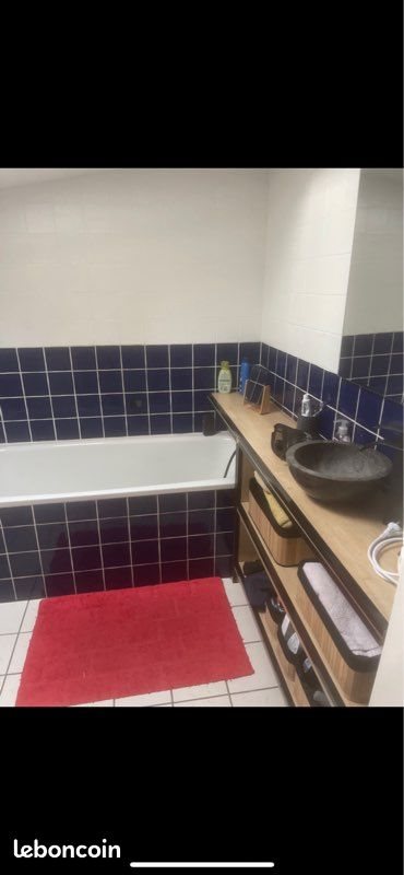 Appartement à louer, 70m², Lorette