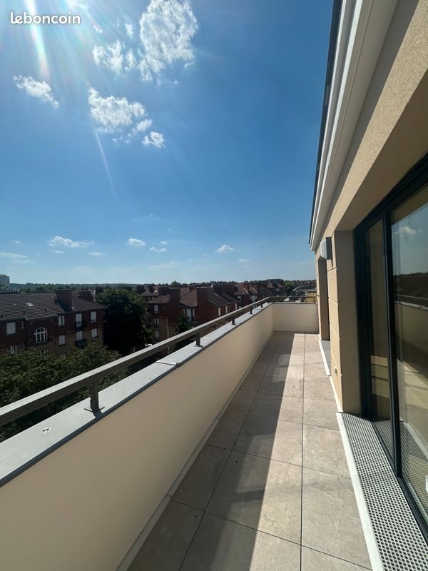 Appartement à vendre, 77m², Suresnes