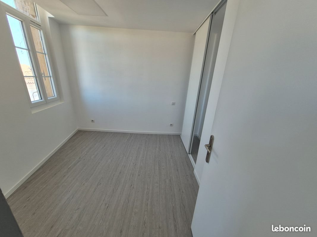 Appartement à louer, 58m², Guîtres