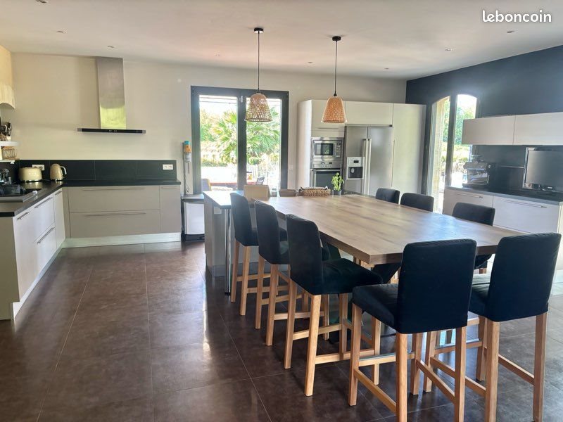 Maison à vendre, 330m², Izon