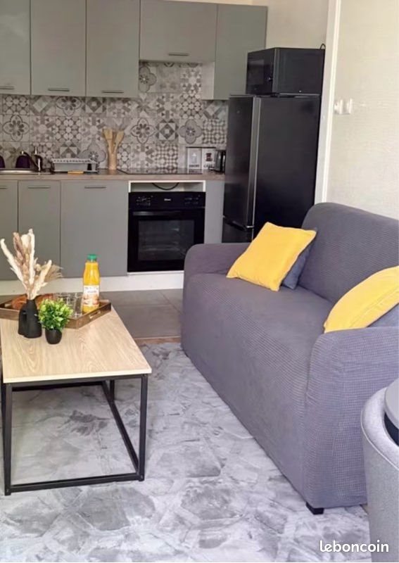 Appartement à louer, 65m², Puteaux
