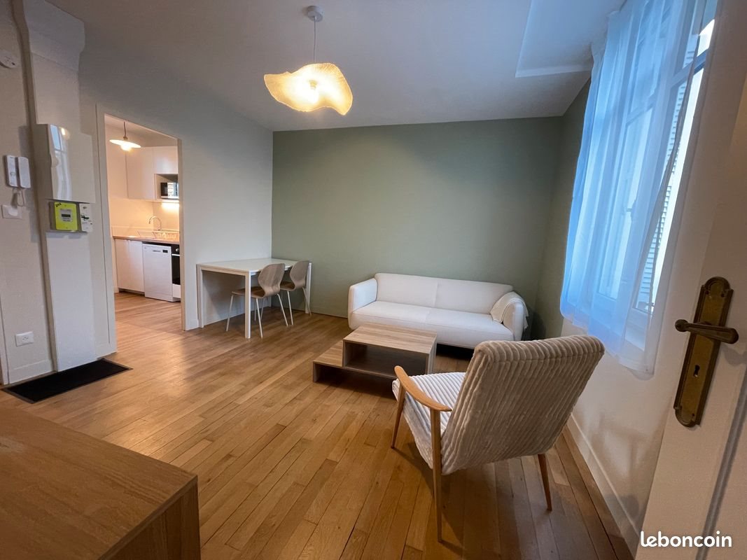 Appartement à louer, 44m², Tours