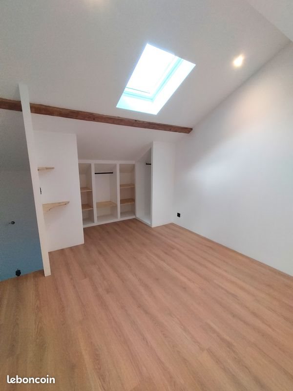 Appartement à louer, 100m², Renaison