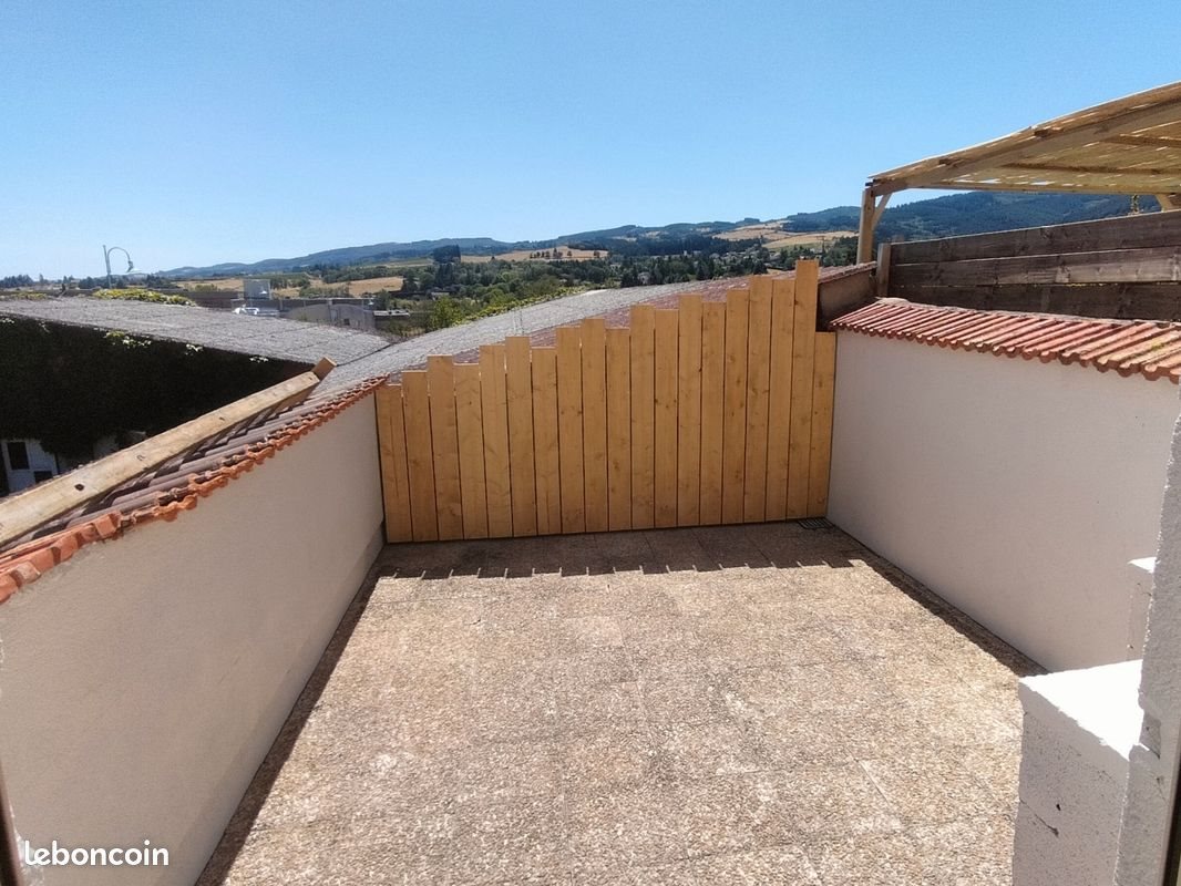 Appartement à louer, 100m², Renaison