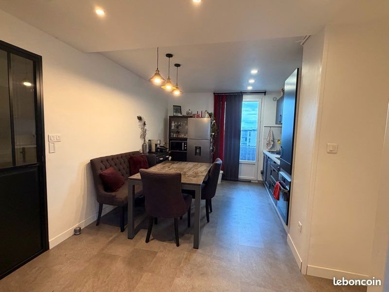 Appartement à vendre, 57m², Décines-Charpieu