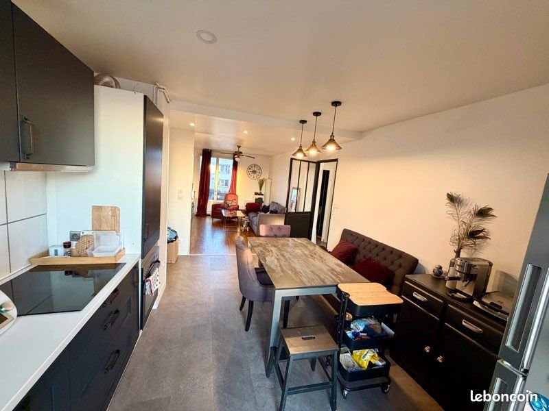 Appartement à vendre, 57m², Décines-Charpieu