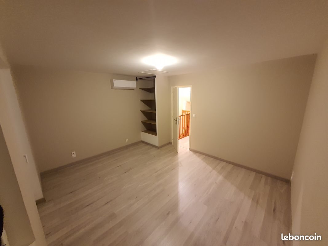 Maison à louer, 63m², Foëcy