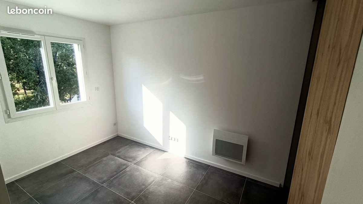 Appartement à louer, 40m², Seillons-Source-d'Argens