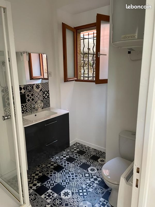 Appartement à louer, 25m², Charleville-Mézières