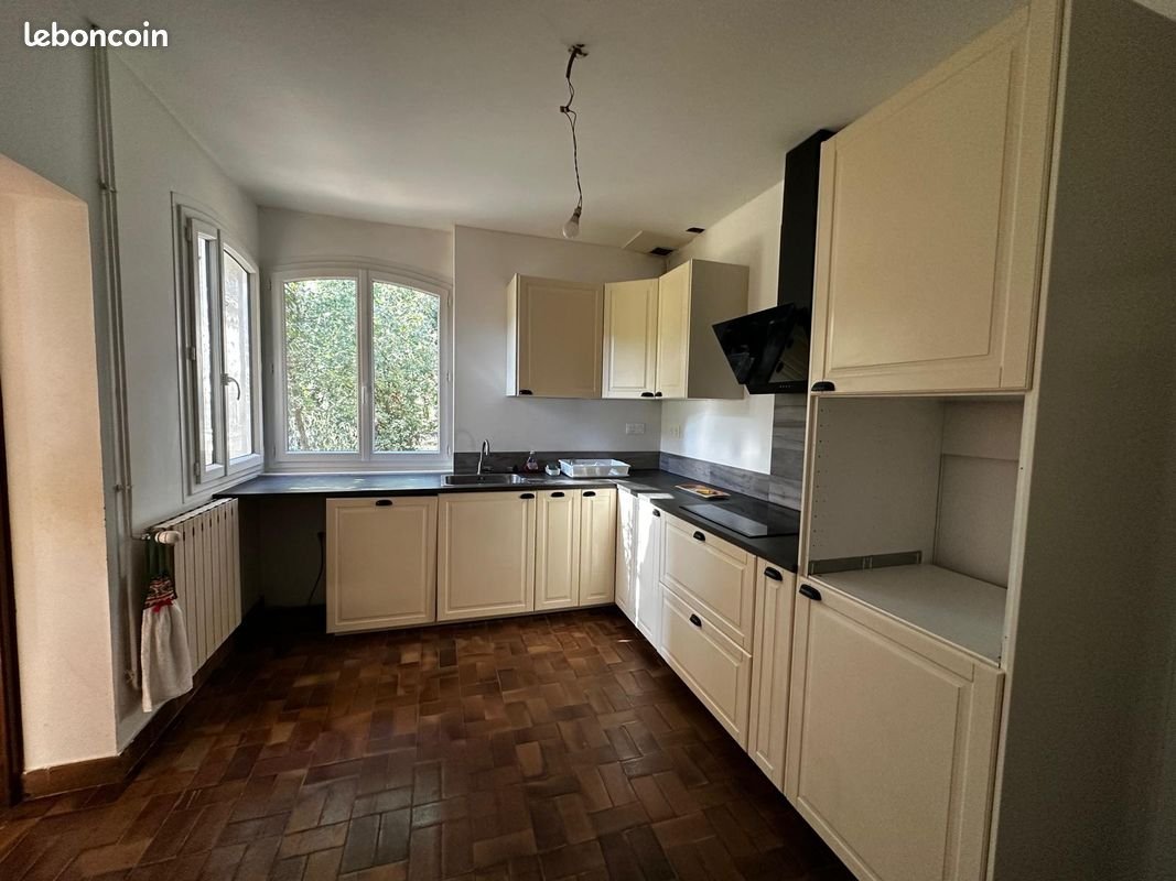 Maison à vendre, 150m², Nans-les-Pins