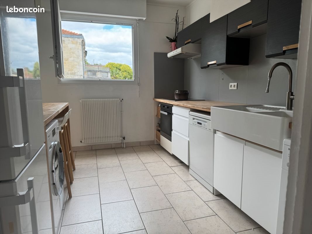 Appartement à louer, 93m², Bordeaux