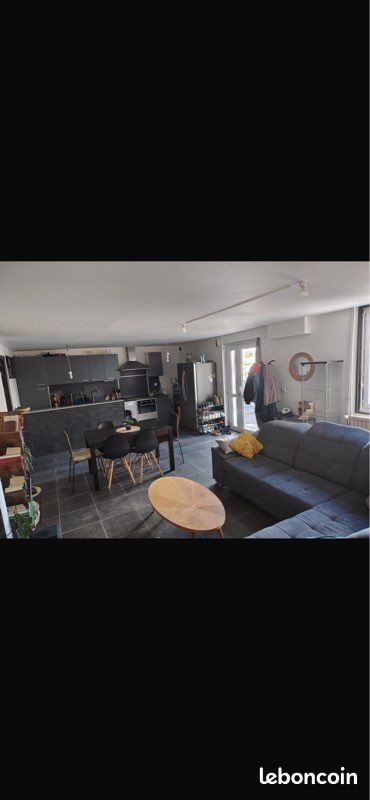 Appartement à louer, 80m², Geneuille