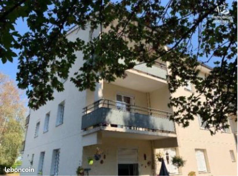 Appartement à louer, 60m², Certines