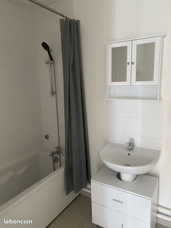 Appartement à louer, 42m², Saint-Just-Saint-Rambert